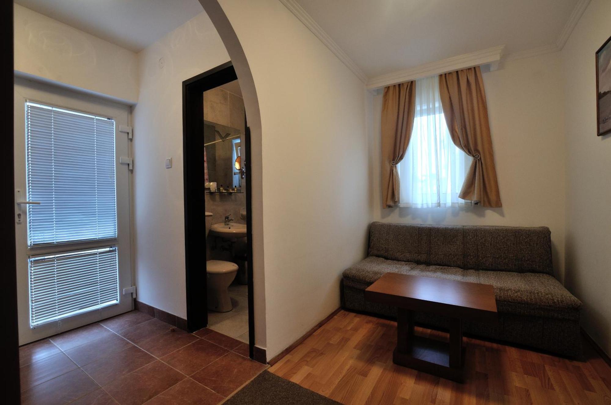 Vila Duric - Ex Hotel Duric Petrovac Phòng bức ảnh