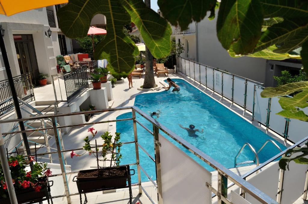 Vila Duric - Ex Hotel Duric Petrovac Ngoại thất bức ảnh