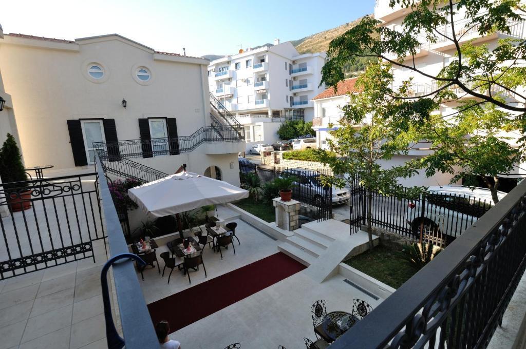 Vila Duric - Ex Hotel Duric Petrovac Ngoại thất bức ảnh