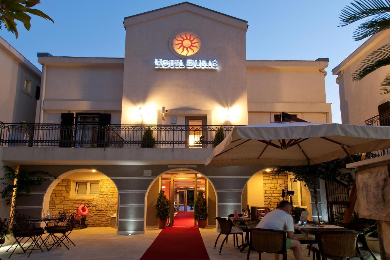Vila Duric - Ex Hotel Duric Petrovac Ngoại thất bức ảnh